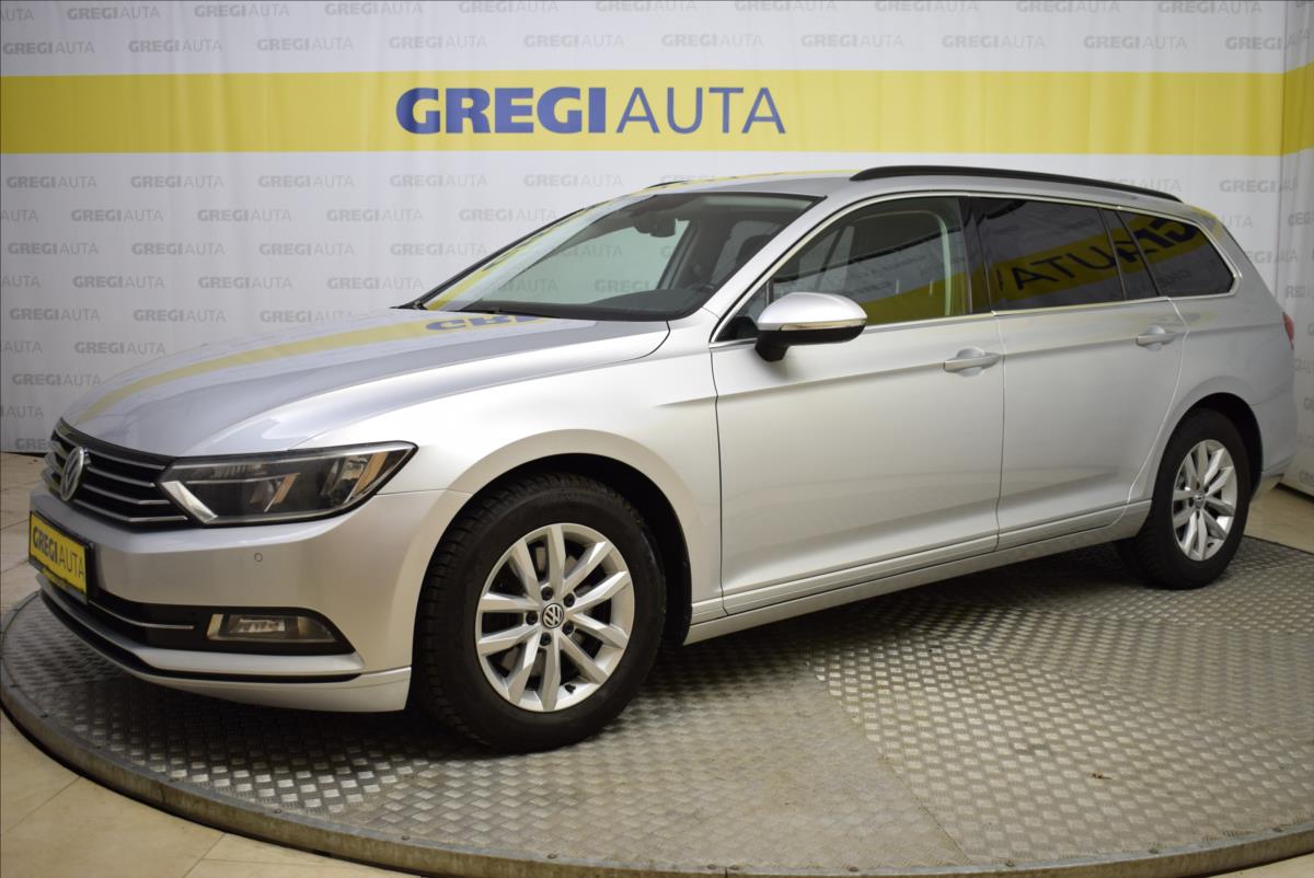 Volkswagen Passat 20 2.0 TDI 110 kW automatic rok 2015, 322 694 km, Česko — foto 3 z 42