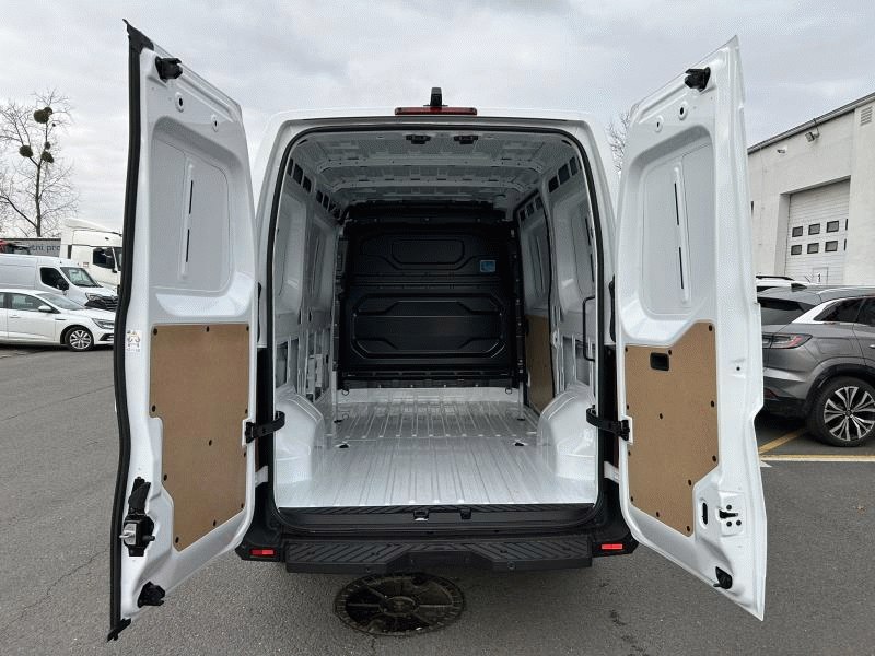 Renault Master 2,0 110 kW manuál, Česko — foto 10 z 27