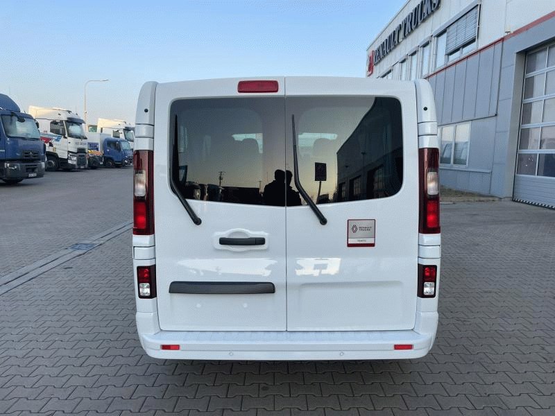 Renault Trafic 2,0 110 kW manuál, Česko — foto 4 z 17