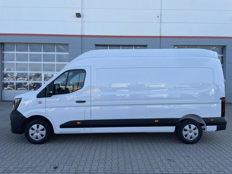 Renault Master 2,0 126 kW manuál rok 2026, Česko — foto 2 z 17
