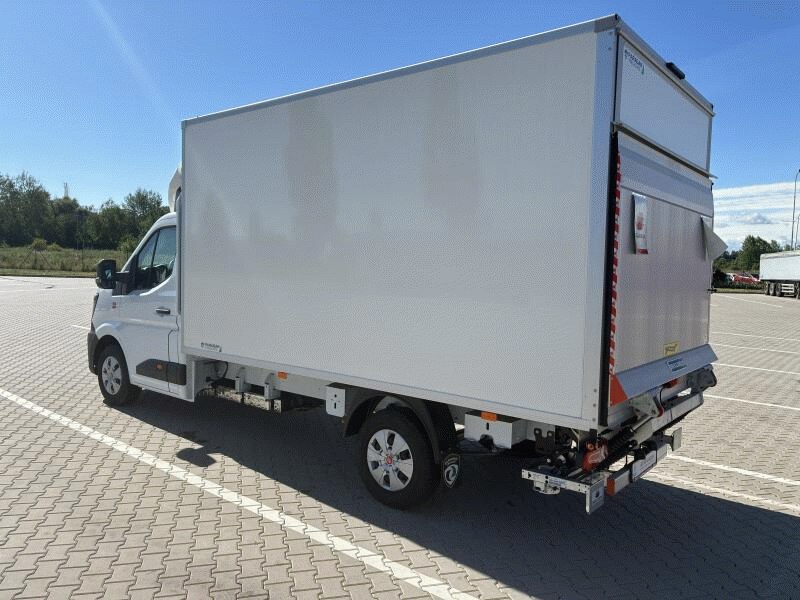 Renault Master Skrin 2,0 automat 125 kW, 15 km, Česko — foto 3 z 44