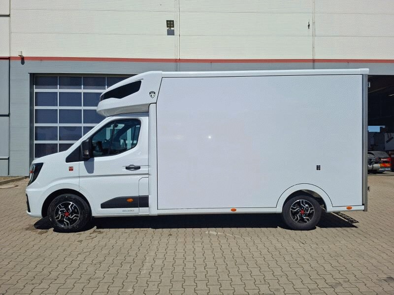 Renault Master Eurobox Xl 2,0 125 kW manuál, 5 000 km, Česko — foto 2 z 30