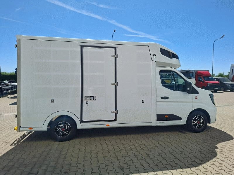 Renault Master Eurobox Xl 2,0 125 kW manuál, 5 000 km, Česko — foto 6 z 30