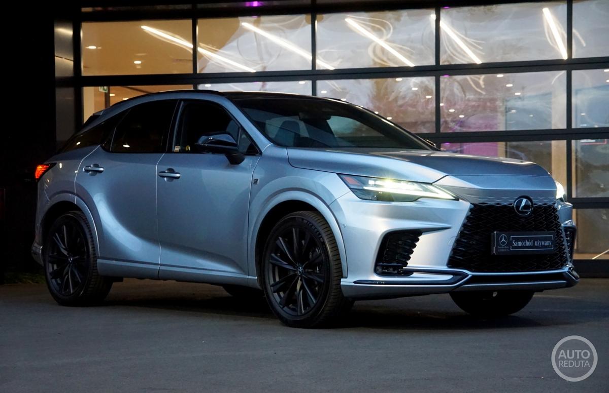 Lexus Rx 500h 4x4 273 kW automat rok 2023, 10 000 km, Polsko — foto 10 z 14