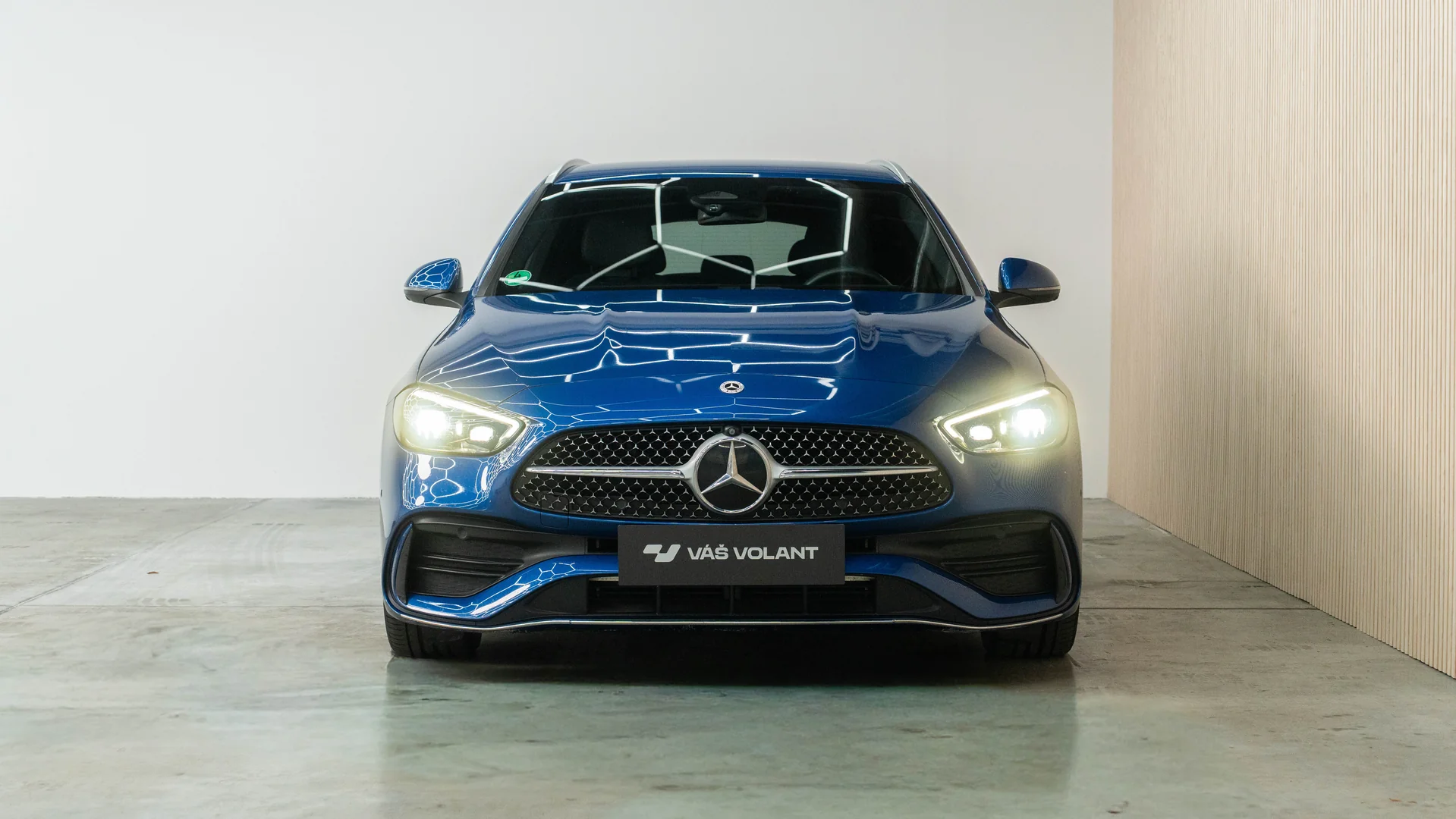 Mercedes-Benz C 4x4 147 kW automatic rok 2023, Česko — foto 4 z 9