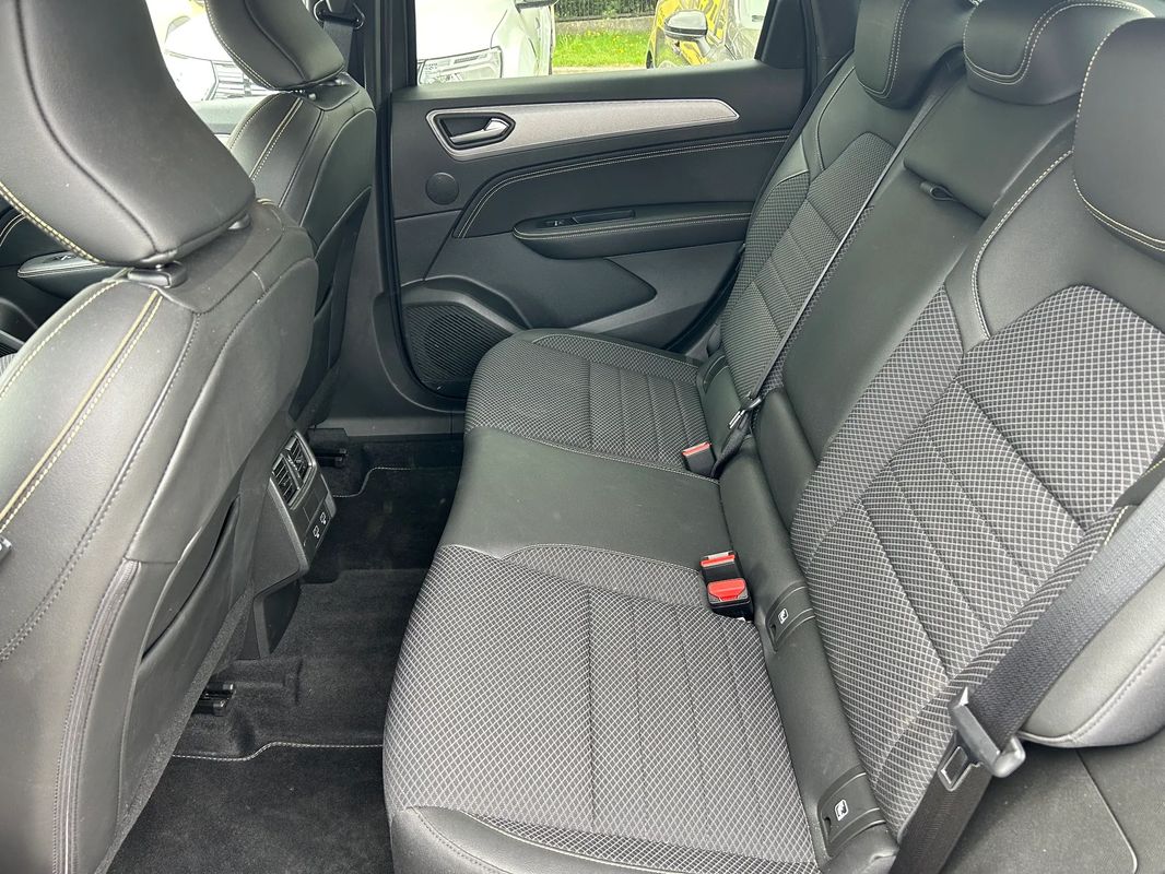 Renault Arkana 105 kW rok 2024, 11 188 km, Polsko — foto 16 z 20