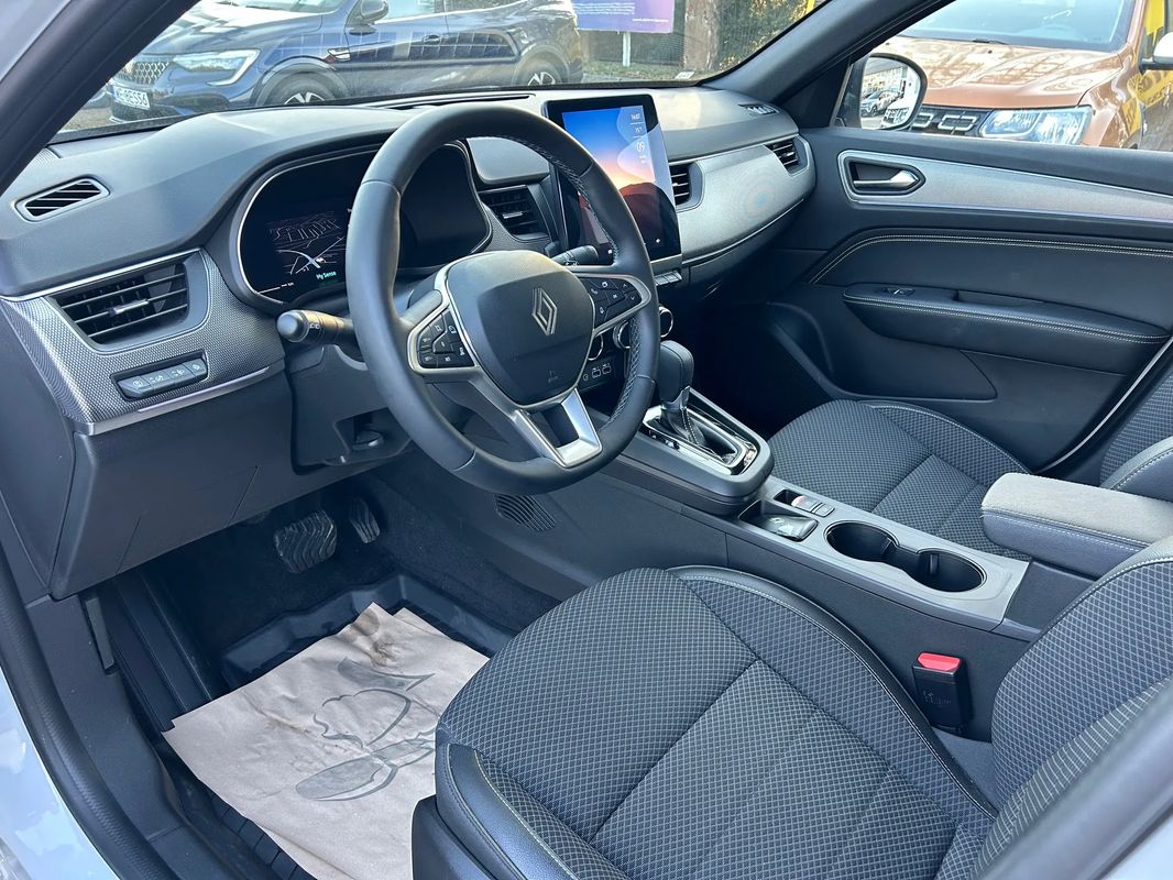 Renault Austral 1.3 103 kW, 8 836 km, Polsko — foto 12 z 21