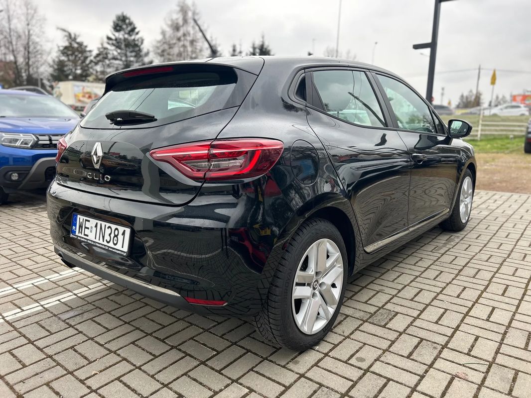 Renault Clio 1.0 74 kW, 27 908 km, Polsko — foto 9 z 17