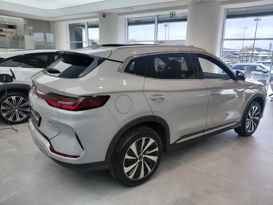 BYD Seal U 160 kW, 10 km, Polsko — foto 3 z 32