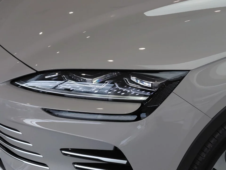 BYD Seal U 160 kW, 10 km, Polsko — foto 7 z 32