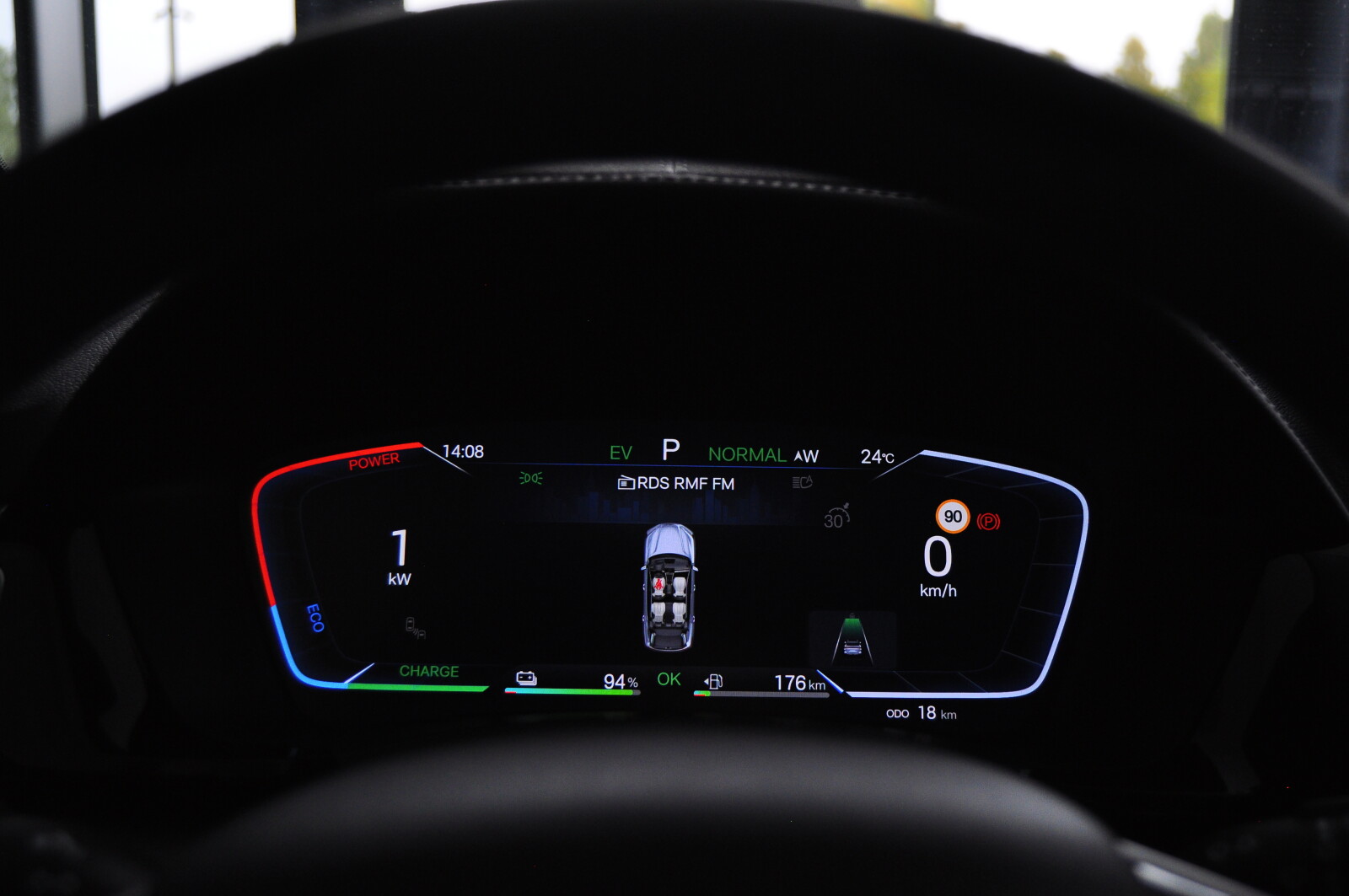 BYD Seal U DM-i 160 kW rok 2026, 324 km, Polsko — foto 13 z 26