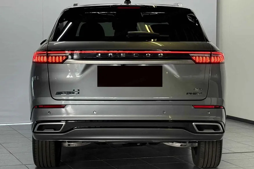 Jaecoo 8 PHEV automat, Polsko — foto 3 z 8