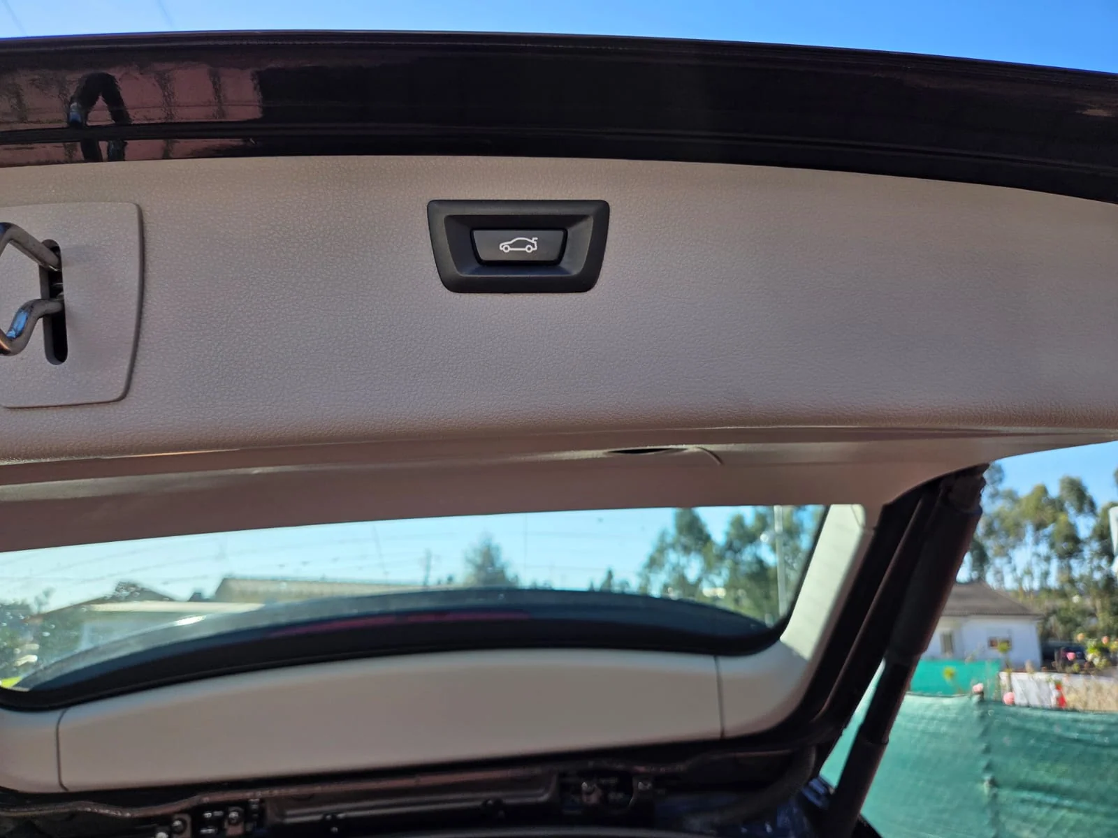 BMW 320D, Rakousko — foto 8 z 19