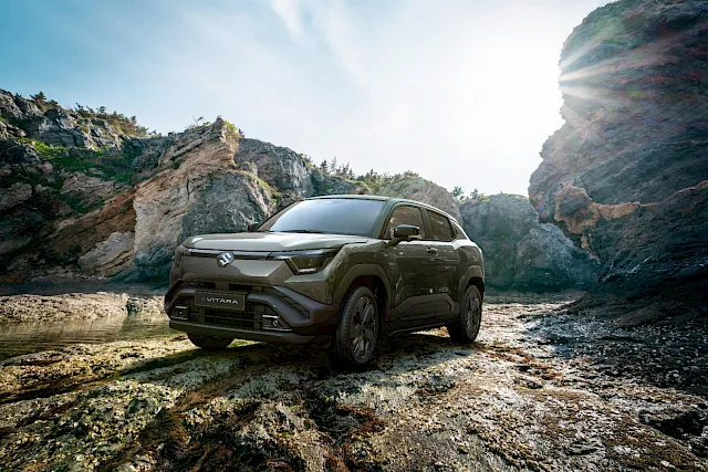 Suzuki Über, Rakousko — foto 3 z 13