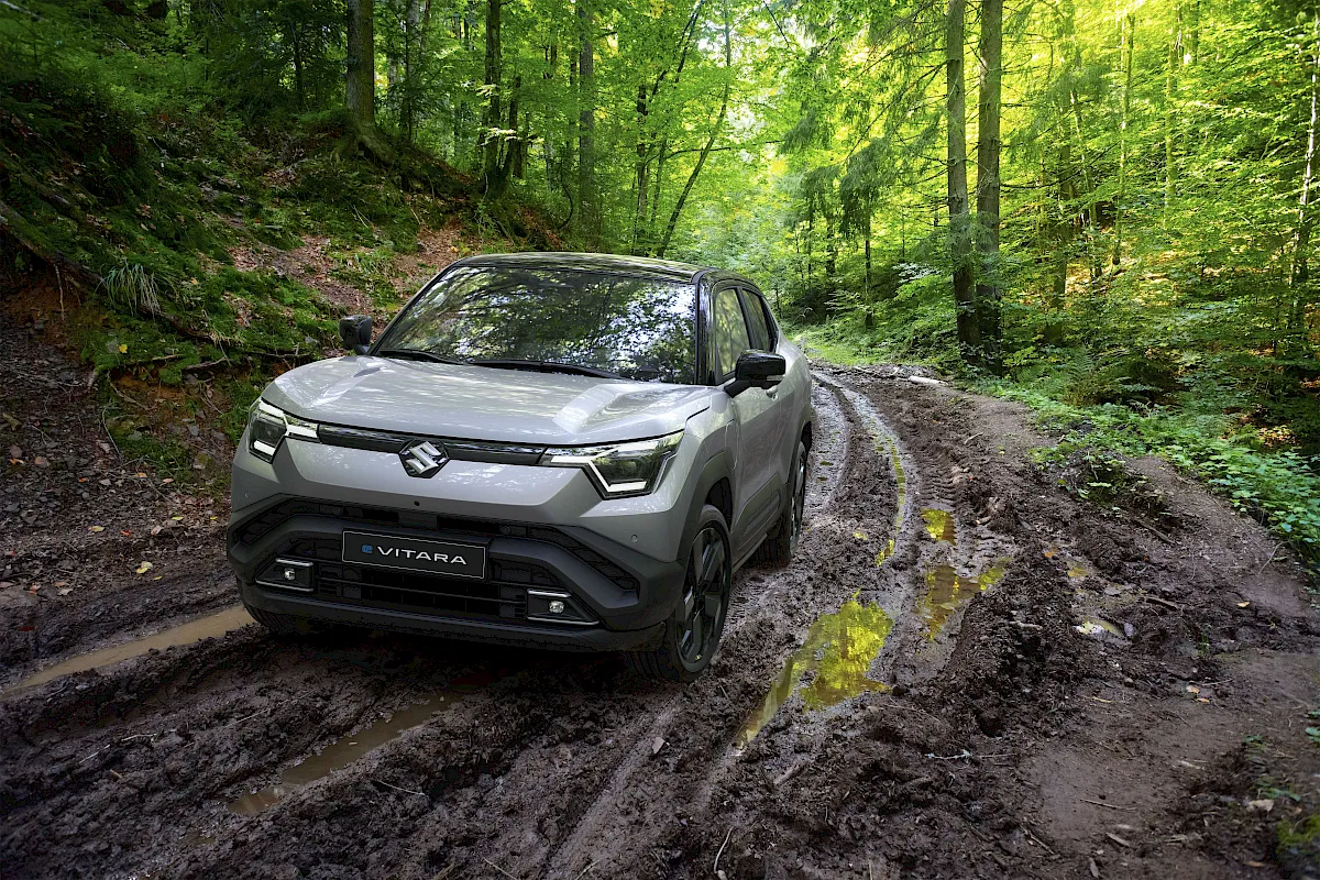 Suzuki Über, Rakousko — foto 6 z 13