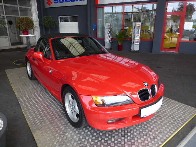 BMW 1.8 85 kW manuál rok 1997, 104 000 km, Rakousko — foto 4 z 14