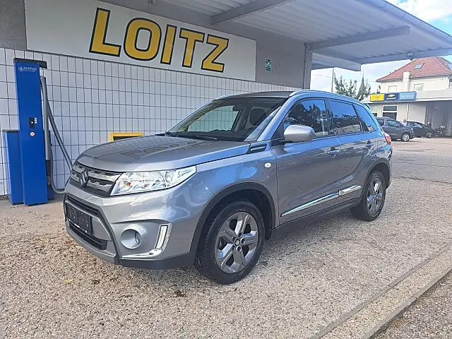 Suzuki Vitara 1.6 88 kW rok 2017, 50 500 km, Rakousko — foto 2 z 50