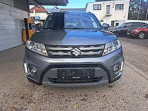 Suzuki Vitara 1.6 88 kW rok 2017, 50 500 km, Rakousko — foto 6 z 50