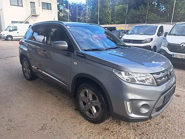 Suzuki Vitara 1.6 88 kW rok 2017, 50 500 km, Rakousko — foto 7 z 50
