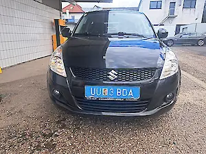 Suzuki Swift 1.2 66 kW rok 2012, 94 100 km, Rakousko — foto 6 z 44