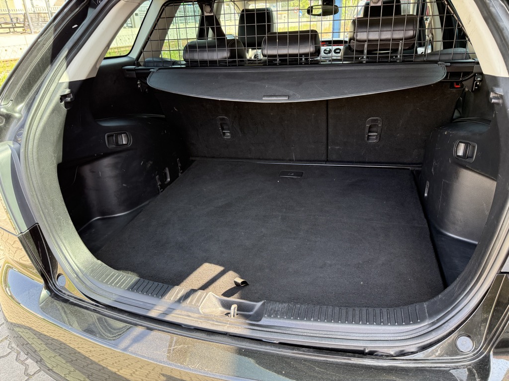 Mazda CX7 2.2 2,2 rok 2011, 181 000 km, Rakousko — foto 11 z 15