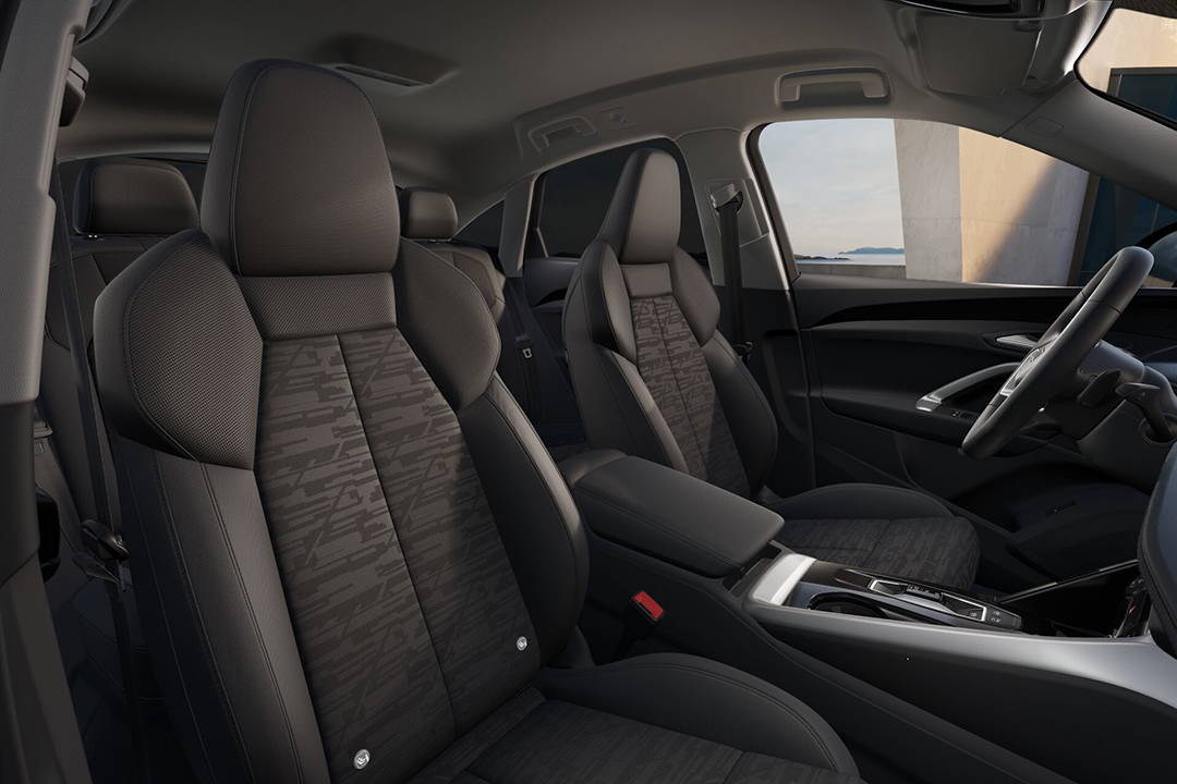 Audi q5 TFSI 150, Polsko — foto 7 z 10