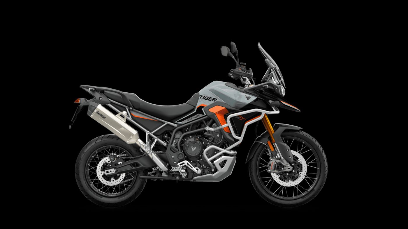Triumph manuál, 0 km, Rakousko — foto 2 z 4