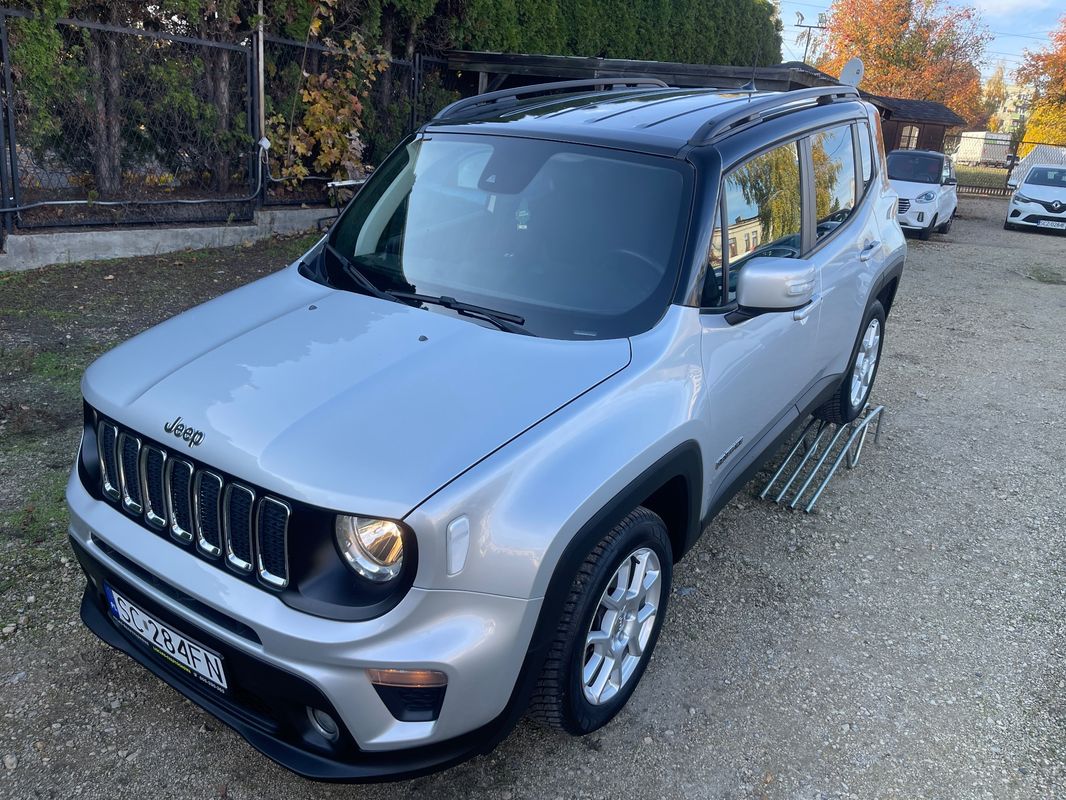 Jeep Renegade 1,6 manuál rok 2020, 99 961 km, Polsko — foto 14 z 60