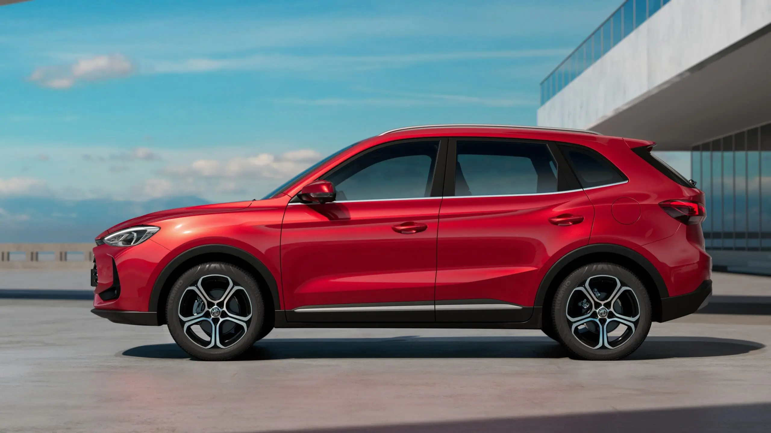 MG Zs Benzyna, Polsko — foto 2 z 22