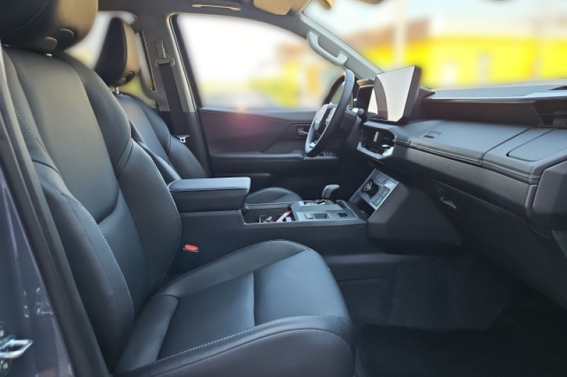 Toyota 144 kWh kW automat rok 2026, Rakousko — foto 7 z 19