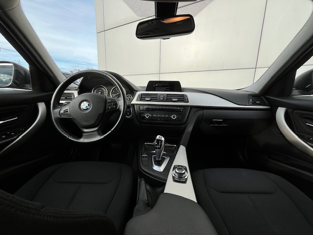 BMW 320d rok 2015, 184 km, Polsko — foto 4 z 20