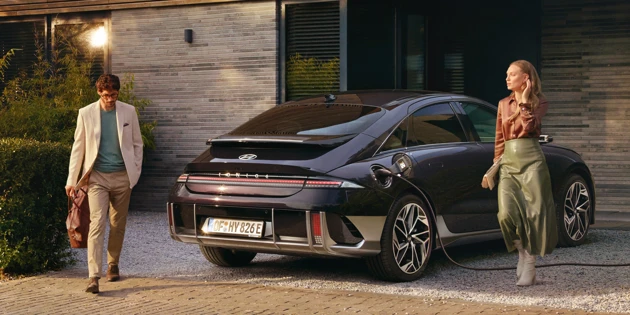 Hyundai Versicherung- Attraktives 4.3 rok 2024, Rakousko — foto 4 z 9