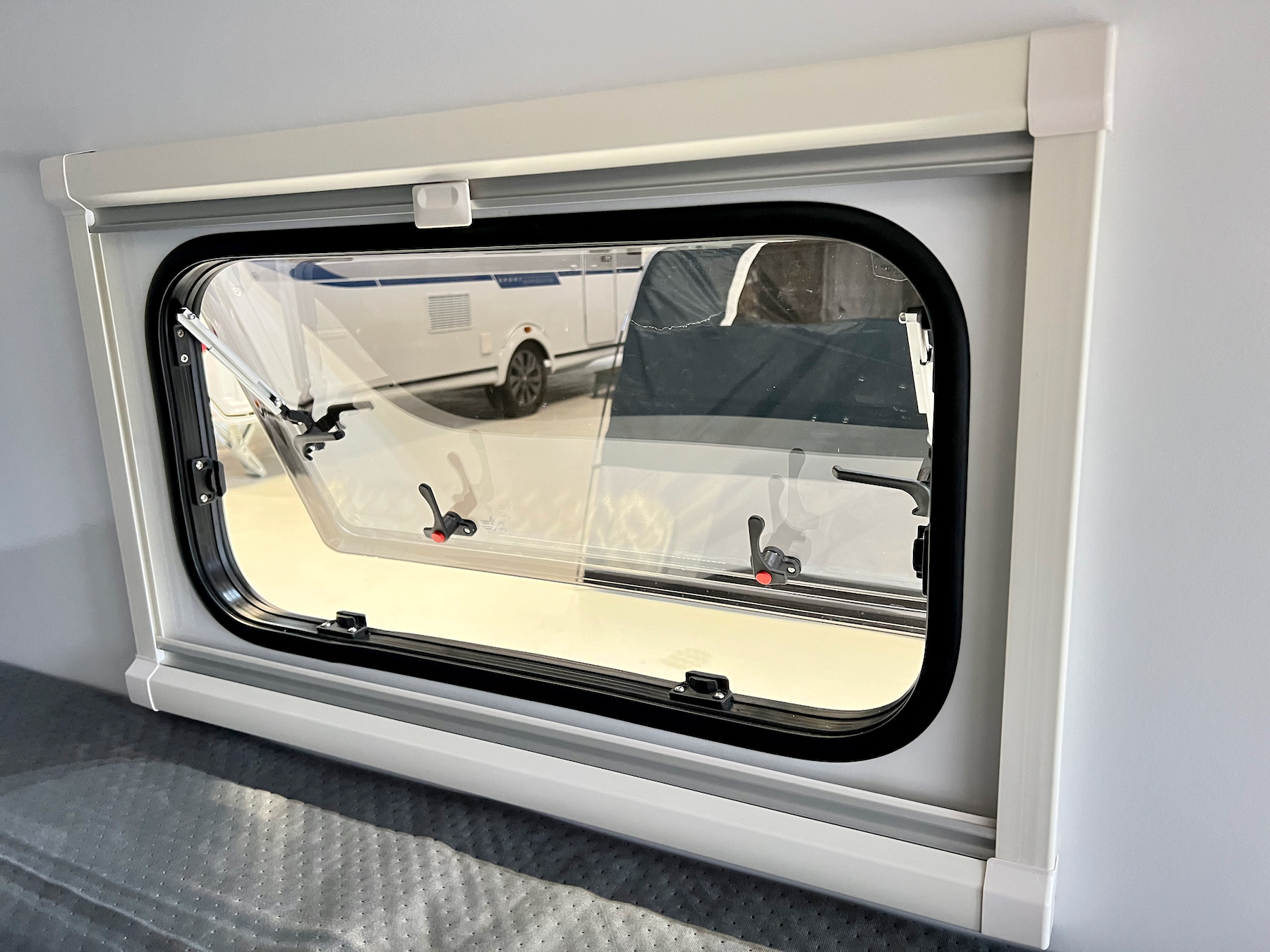 MINI Tomplan t750 rok 2019, 100 000 km, Rakousko — foto 16 z 27
