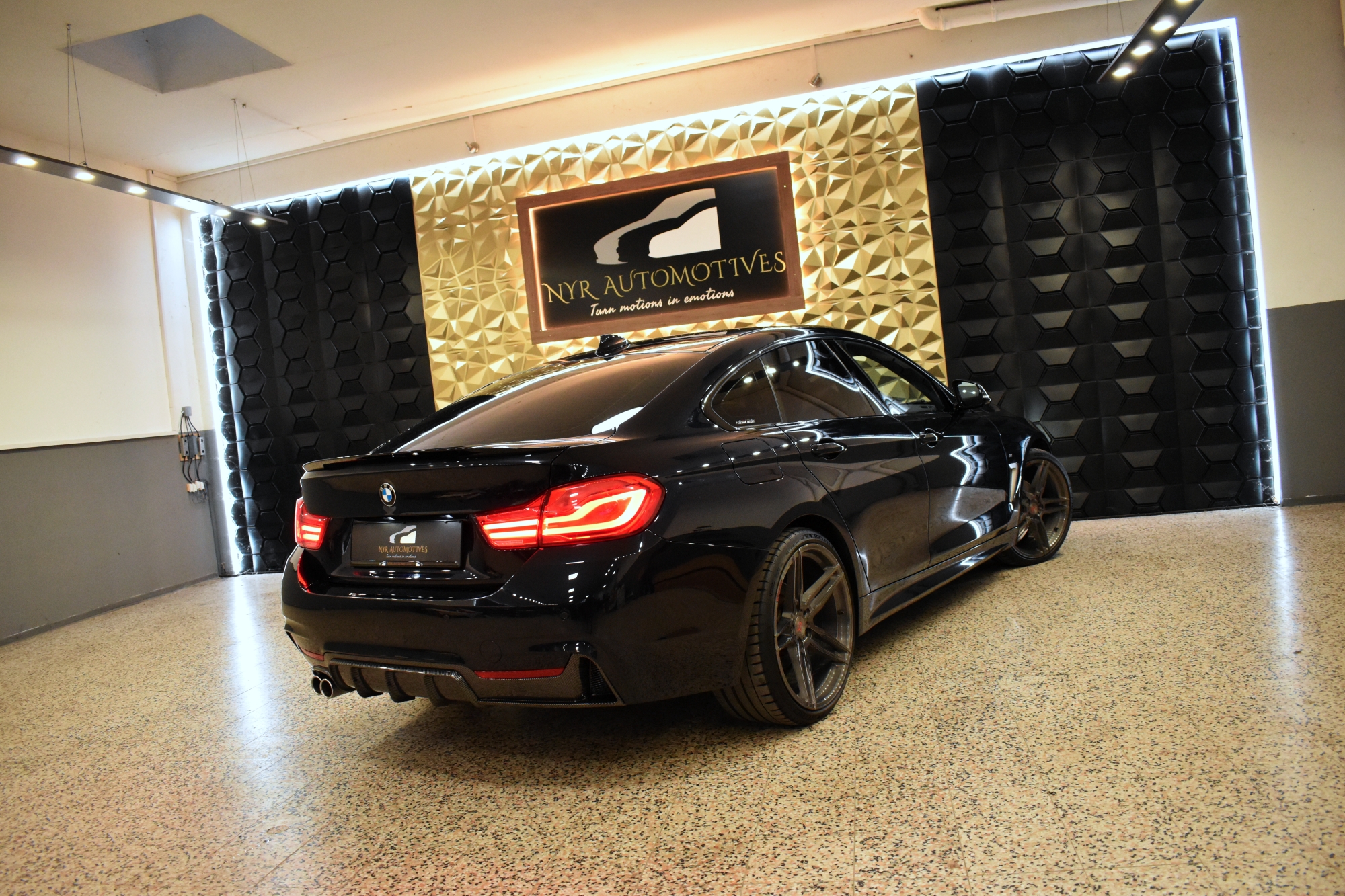 BMW 420d 140 kW rok 2018, Rakousko — foto 5 z 52