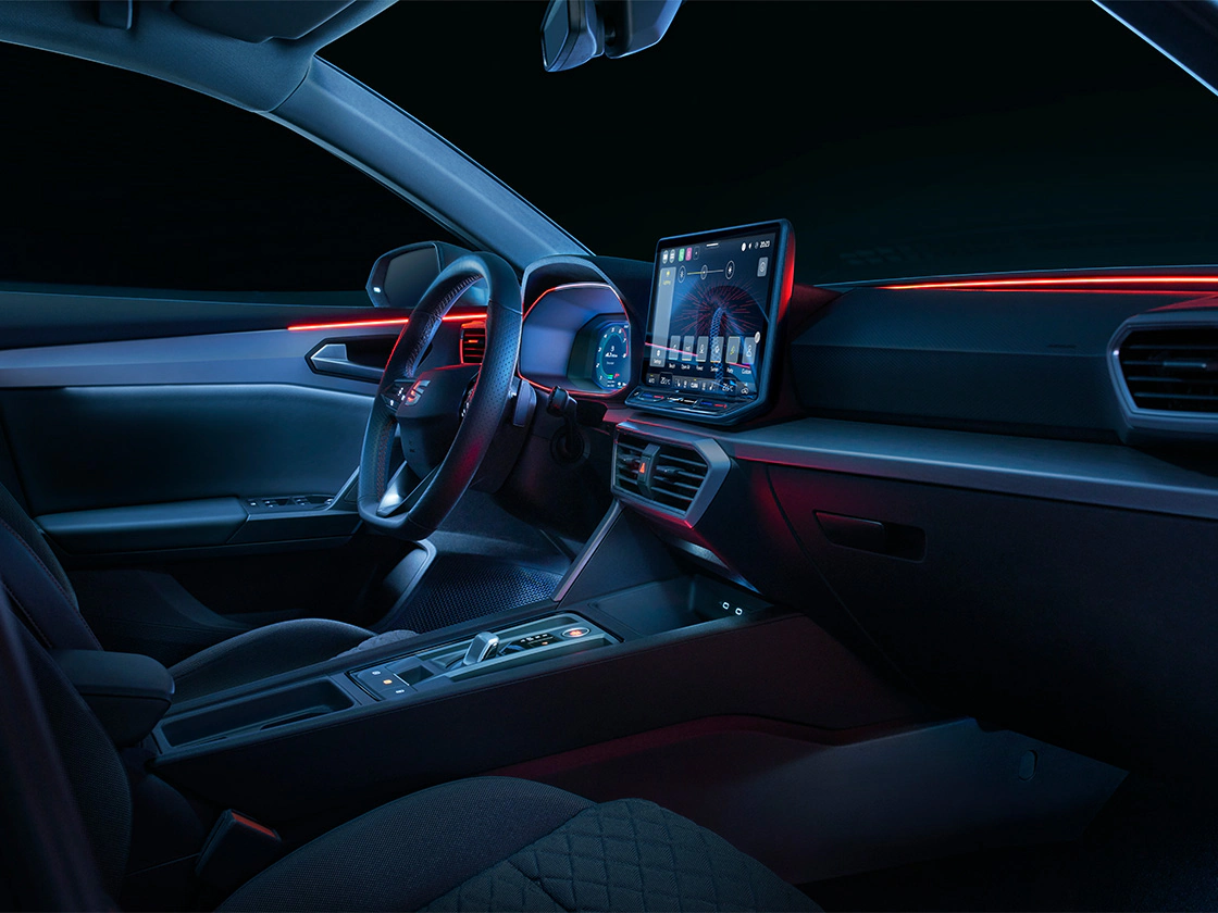 Seat Leon 150 kW, Polsko — foto 15 z 25