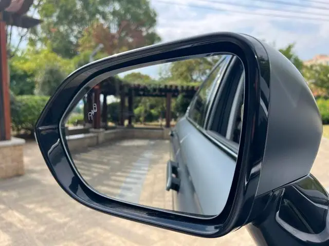 Chery Tiggo 8L 2.0t 187 kW automat rok 2025, 7 000 km, Polsko — foto 11 z 60