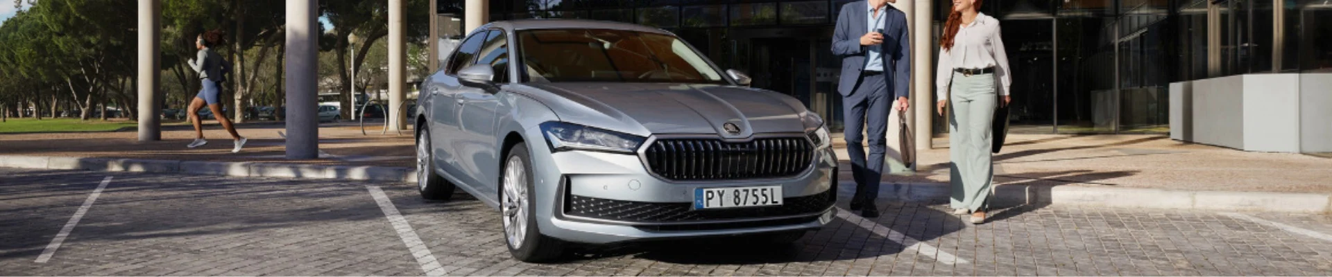 Porsche Superb, 100 km, Polsko — foto 2 z 3