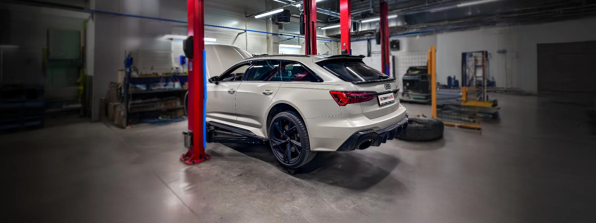 Audi Autoryzowany Serwis, Polsko — foto 4 z 6