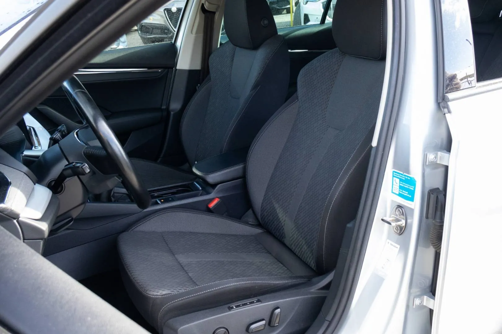 Škoda Octavia 2.0 TDI 85 kW manuál rok 2021, 173 579 km, Slovensko — foto 12 z 29