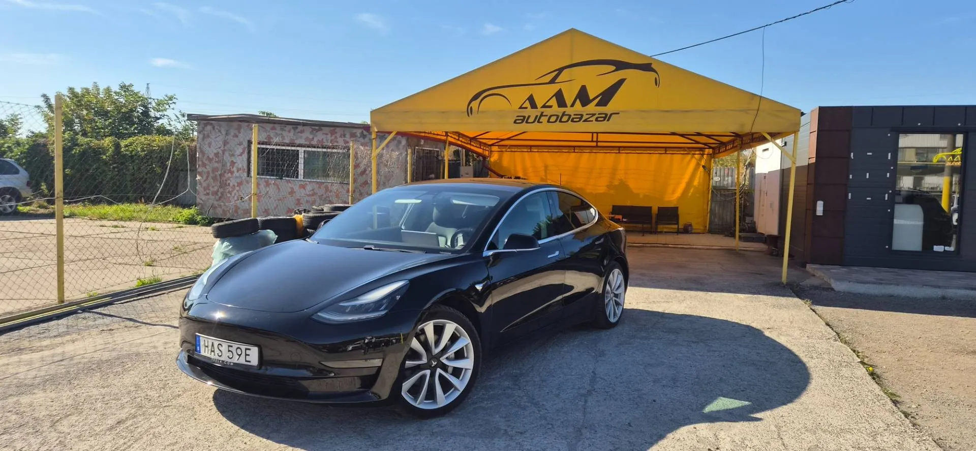 Tesla Model 3 AWD 340 kW automat rok 2019, 111 111 km, Slovensko — foto 2 z 25