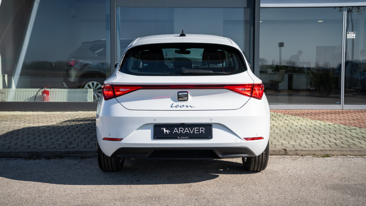 Seat Leon 1.5 TSI 85 kW automat, 20 km, Slovensko — foto 3 z 20