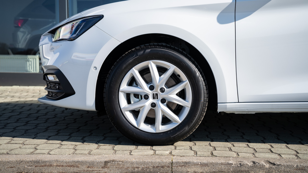 Seat Leon 1.5 TSI 85 kW automat, 20 km, Slovensko — foto 5 z 20