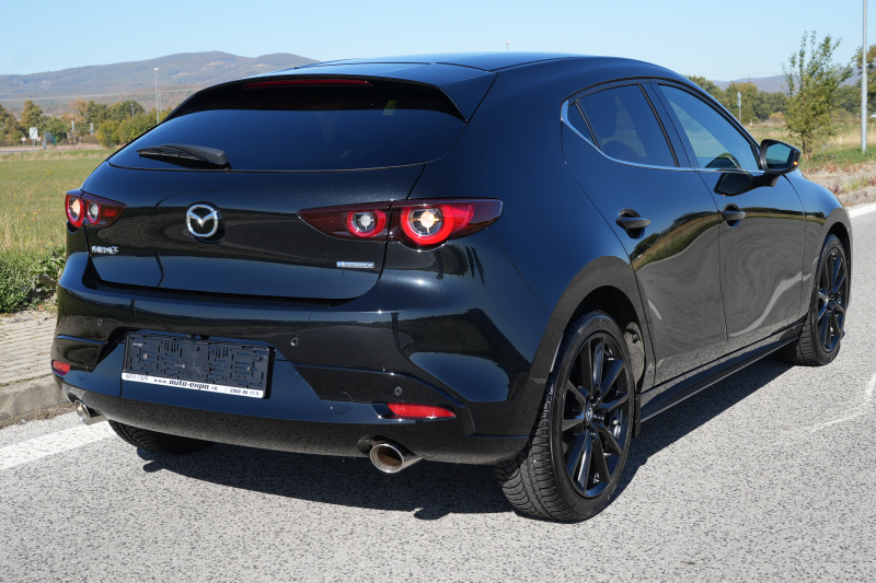 Mazda 3 mHEV, 19 000 km, Slovensko — foto 2 z 60