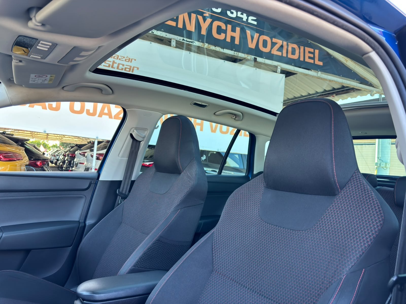 Škoda Rapid Spaceback 1.2 TSI 77 kW manuál rok 2014, 167 316 km, Slovensko — foto 10 z 14
