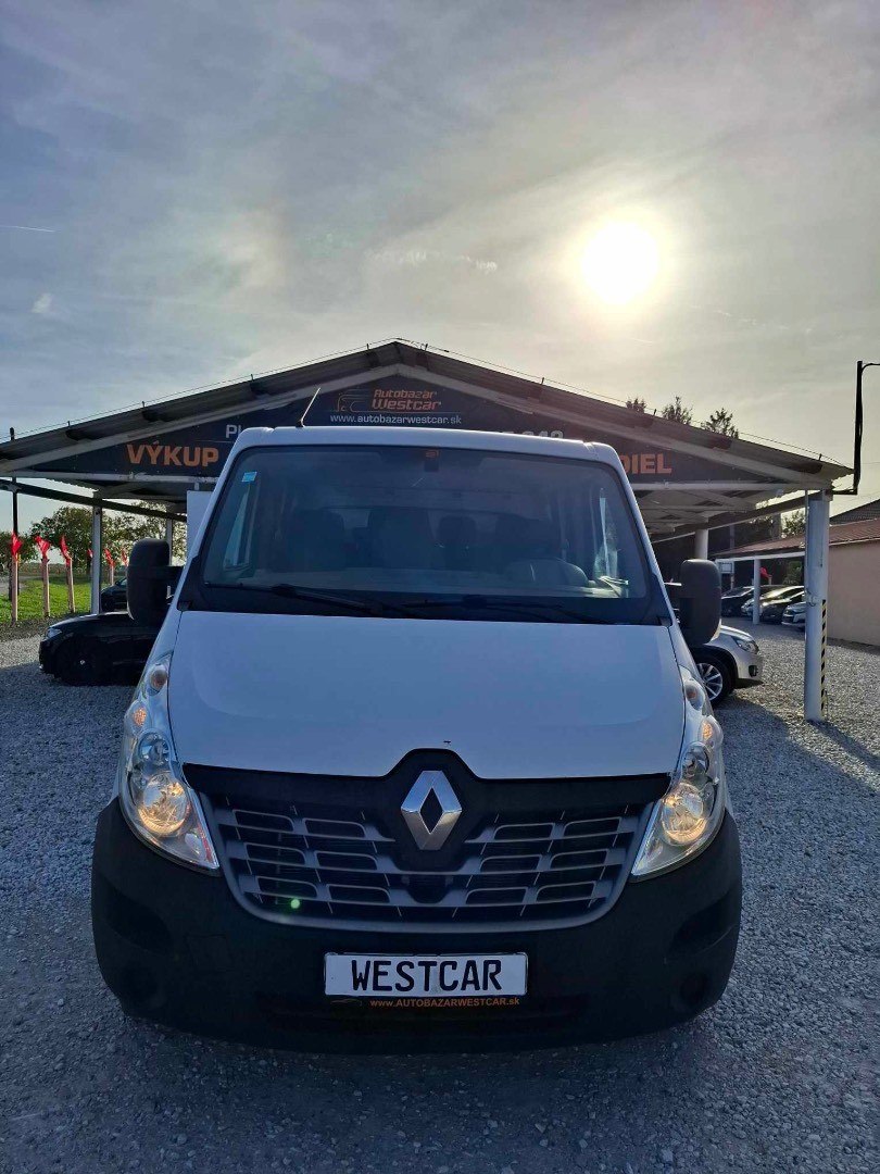 Renault Master l4h1p4 2.3 dCi 100kW manuál rok 2016, 249 500 km, Slovensko — foto 3 z 14