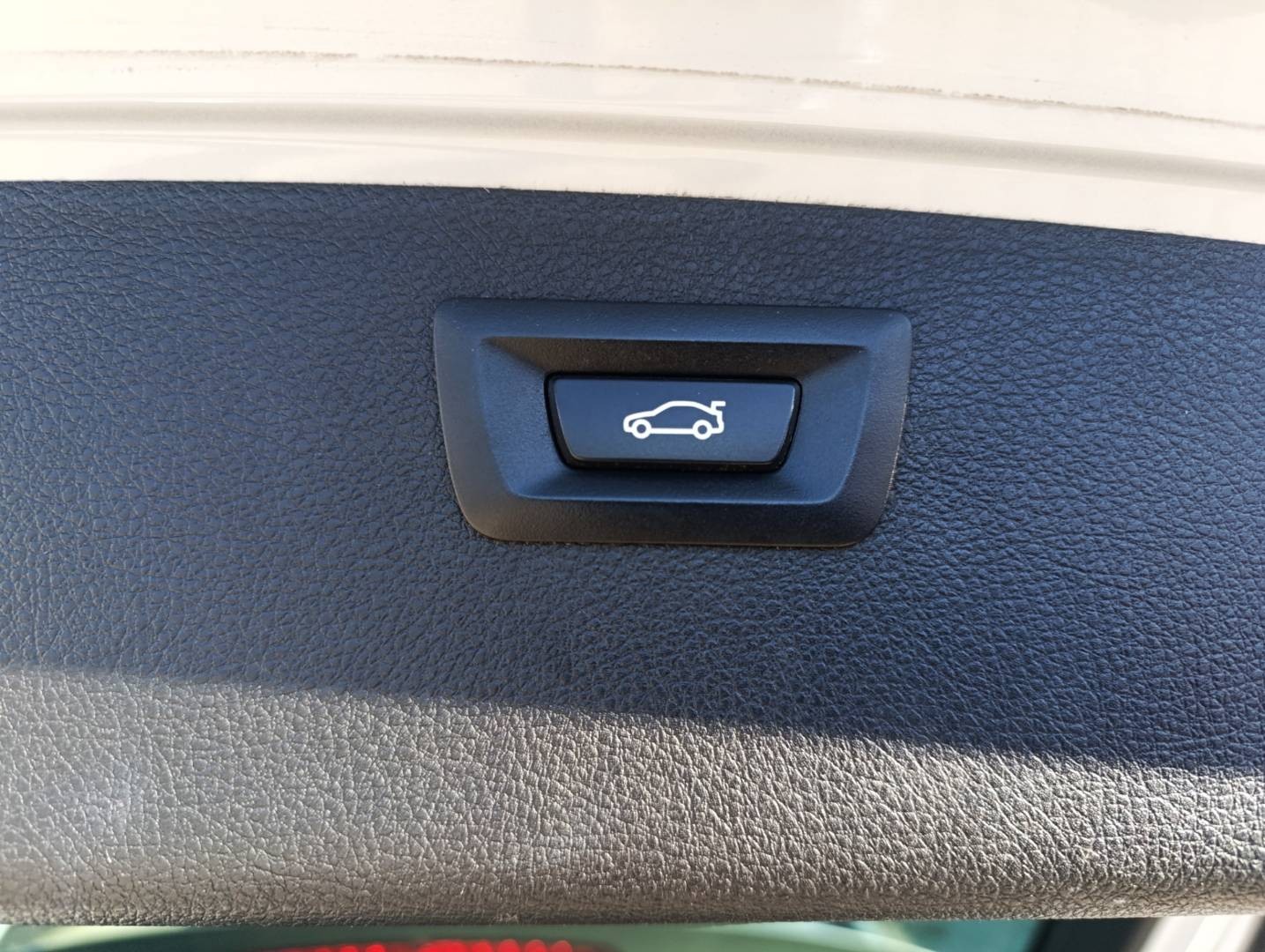 BMW Rad 5 xDrive rok 2014, 278 680 km, Slovensko — foto 8 z 25