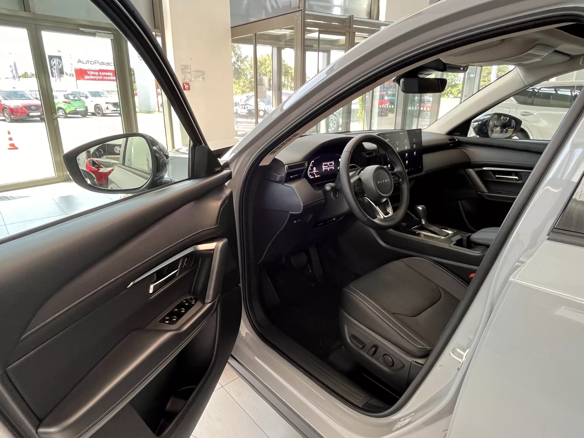 Mazda CX-5 AWD 2.5 104 kW automat, Slovensko — foto 9 z 28