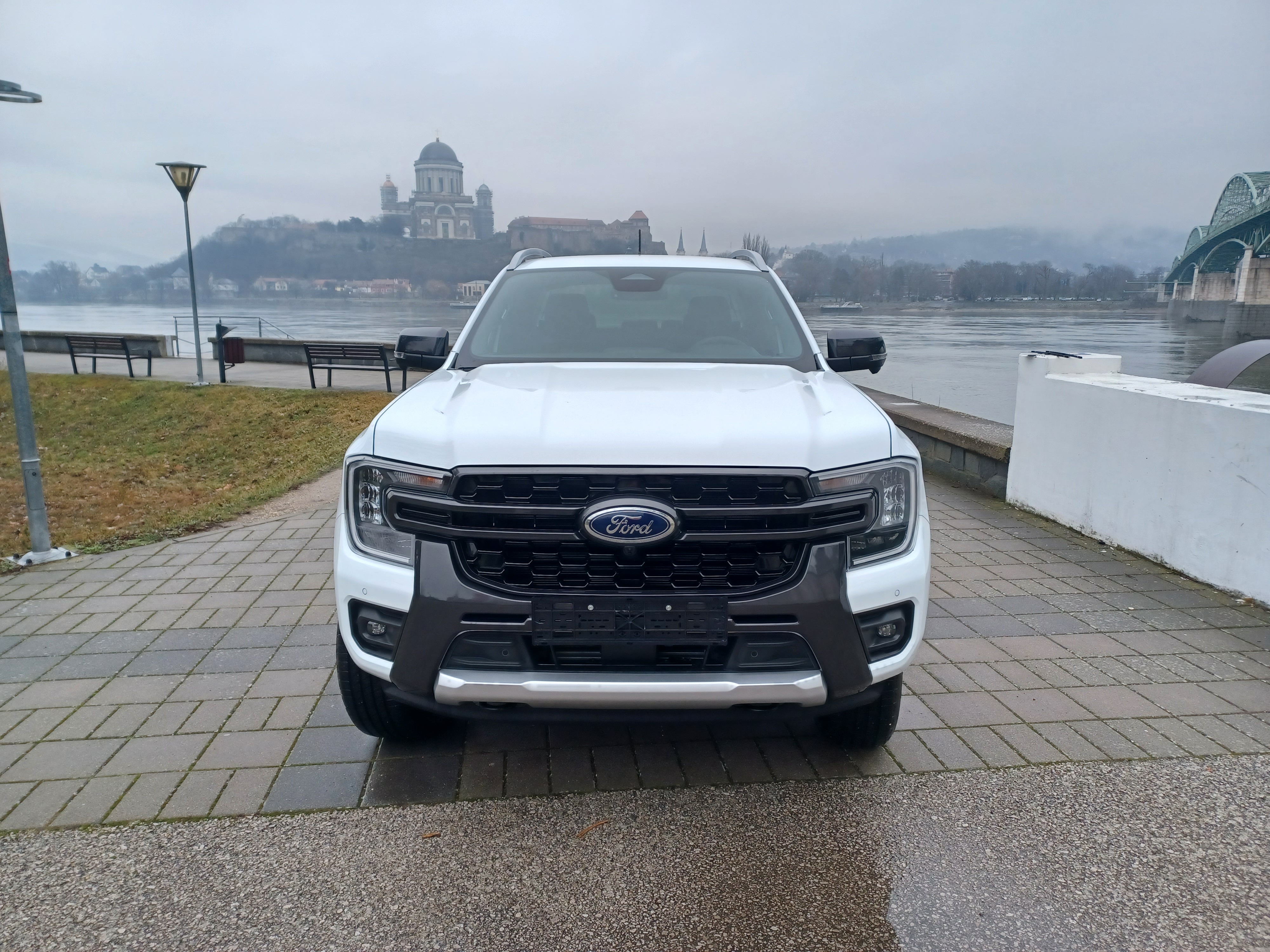 Ford Ranger Wildtrak Biely 4x4 2.0 TD 151 kW automat, Slovensko — foto 3 z 15
