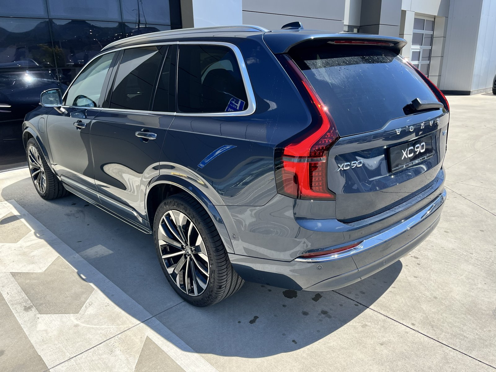 Volvo XC90 4x4 automat rok 2026, Slovensko — foto 6 z 45