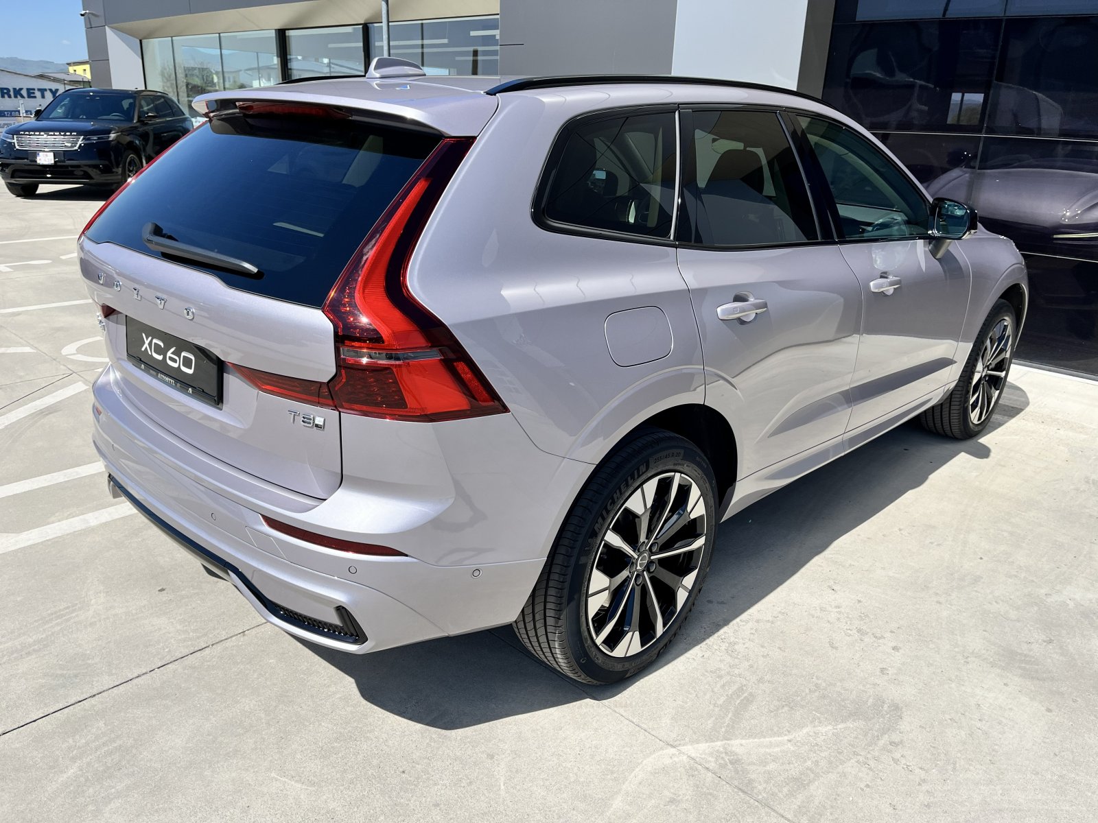 Volvo XC60 4x4 automat rok 2026, Slovensko — foto 10 z 41